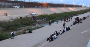 El Paso reaching breaking point as illegal crossings spike