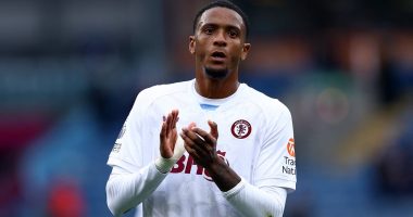 Ezri Konsa puts pen to paper on new five-year deal at Aston Villa as he moves into the club's top pay bracket after impressing boss Unai Emery