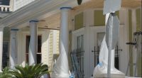 Homeowner shares concerns with buying historic Savannah home