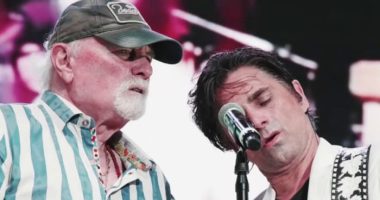 KSAT interviews John Stamos, Mike Love as they head to SA to play Beach Boys’ hits at Majestic