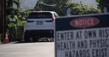 Lahaina residents begin returning to sites of homes destroyed by deadly wildfire