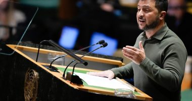 Opposition to Ukraine aid grows as Zelenskyy meets with lawmakers