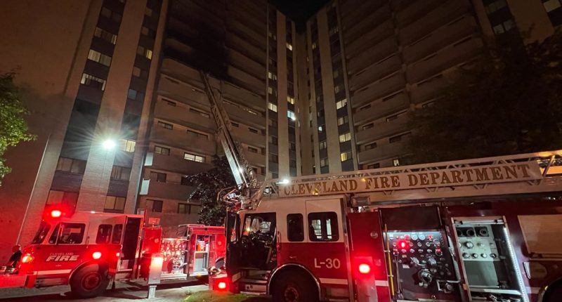 Overnight fire at Cleveland apartment building: All residents safely evacuated