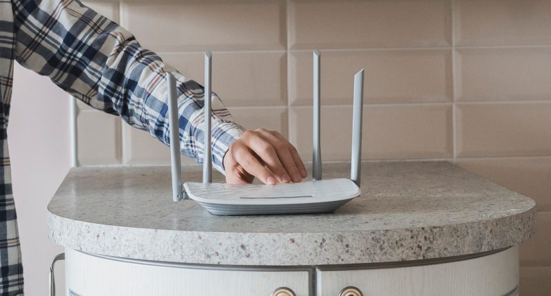 People are just realizing they're using Wi-Fi pinhole reboot button wrong – correct method can increase internet speed