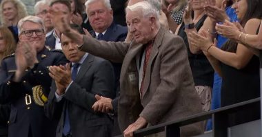 Poland considers bid to extradite Ukrainian Nazi veteran Yaroslav Hunka, 98, after his standing ovation in Canadian parliament and is probing whether he is wanted for crimes against Polish Jews