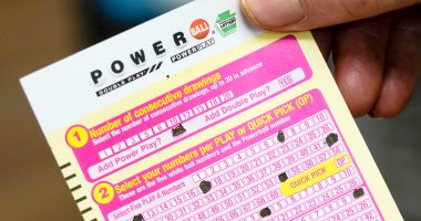 Powerball jackpot rises slightly to $850 million