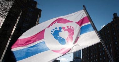 Republican Senators Demand White House Fly Pro-Life Flag