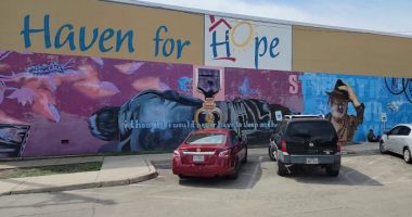 San Antonio’s largest homeless shelter still at capacity after surge of families over the summer