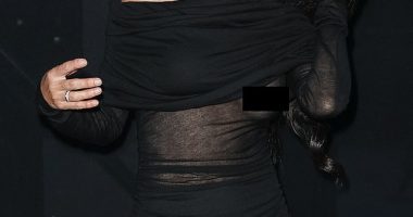 Scout Willis gushes over glam snap of mum Demi Moore at the Saint Laurent show where she suffered wardrobe malfunction: 'I can't believe I get to be your child!'