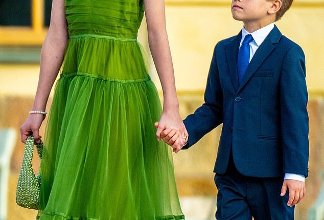 Princess Estelle and Prince Oscar of Sweden attend the Jubilee performance of the Royal Opera at Drottningholm Palace Theatre, on September 14