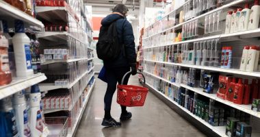 Target says it will close nine stores in major cities, citing violence and theft