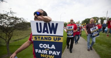 UAW Expands Strike to 38 GM and Stellantis Facilities, Praises Ford As 'Serious' In Negotiations