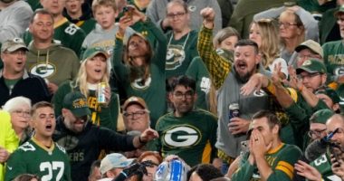 WATCH: Packers Fan Dumps Beer on Lions Receiver After TD