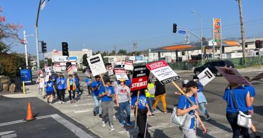 ‘Dancing With The Stars’ Picketed Again At TV City As Writers Show Support For WGA Negotiating Committee
