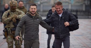 ‘Superpower’ Director Sean Penn Blasts Putin: “A Gangster With Nuclear Weapons”