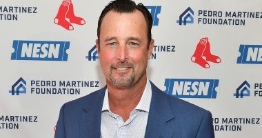 Tim Wakefield, Red Sox Hall Of Famer, Dead At 57