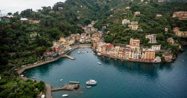 Brit tourist dies of ‘heart attack’ in churchyard after climbing 842 steps to picturesque hilltop village in Italy