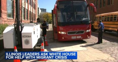Chicago migrants: Governor JB Pritzker, Mayor Brandon Johnson call on President Joe Biden for more resources for migrant crisis
