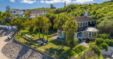 Is this Cornwall's new 'millionaire's playground'? Trio of beachside homes including studio belonging to painter John Miller hit the market for incredible £5MILLION