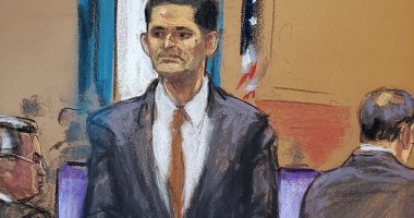 Sam Bankman-Fried began his fraud trial with a dramatically slimmed down look