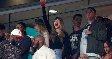Taylor Swift Appears On ‘Sunday Night Football’: NBC Sports Calls On Carson Daly To Explain Chiefs Vs Jets Game To Swifties