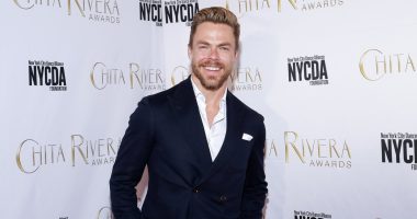 Derek Hough Holds Back Tears While Remembering Len Goodman on 'DWTS'