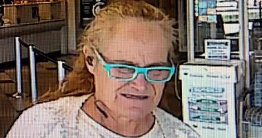 Elderly woman with distinctive eyeglasses visits two banks to withdraw money – then cops catch whiff of a crime