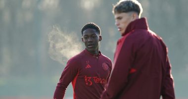 Erik ten Hag insists there is still room for improvement for Man United teenagers Alejandro Garnacho and Kobbie Mainoo despite impressing against Everton