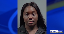Escambia County cheerleading coach arrested for allegedly stealing over $2K