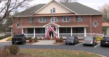 McDonald's customers asked to 'round up' Tuesday to benefit Ronald McDonald House