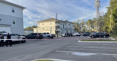 Police: Man found shot to death in Ortega apartment parking lot