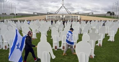 Relatives and a friend of Israelis kidnapped and killed by Hamas visit Australia's Parliament House