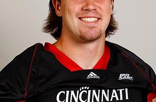 Travis Kelce during his college days with the Bearcats
