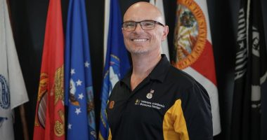 ‘Fell in love with this place:’ Navy veteran finds his place helping students, veterans at UCF