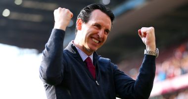 Tony Adams claims Arsenal could have won the Premier League last season with former manager Unai Emery in charge... suggesting Mikel Arteta's 'inexperience' led to a collapse at the end of the campaign