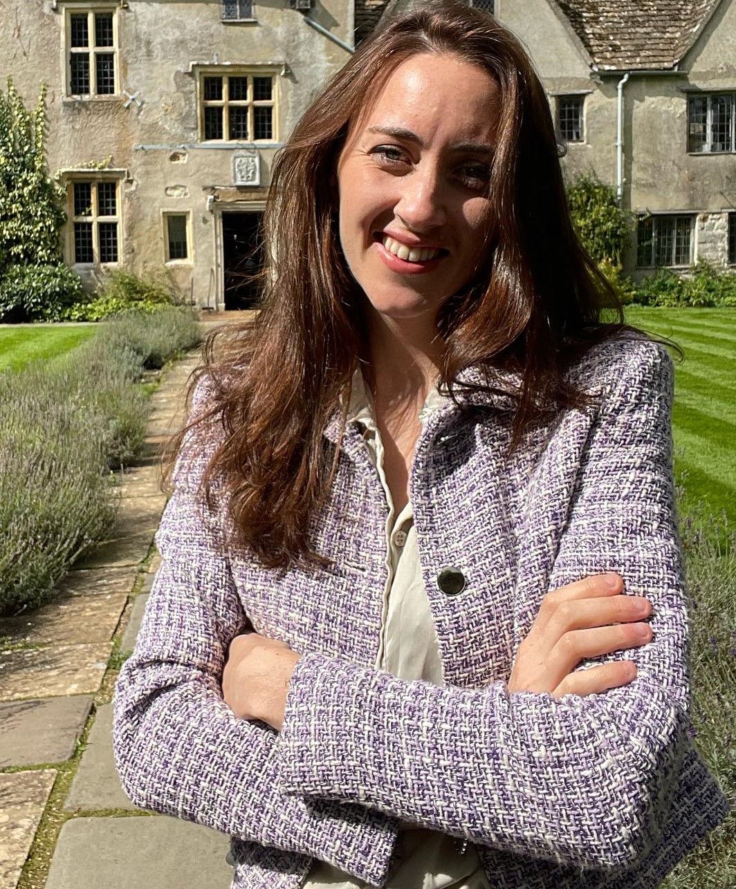 Alice Loxton Alice Loxton (Author) Wiki, Biography, Age, Boyfriend, Family, Facts