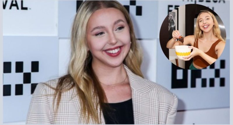 Lily Rosenthal’s Age and Boyfriend Manson Royal: What is Her Age? Instagram Account Details Revealed