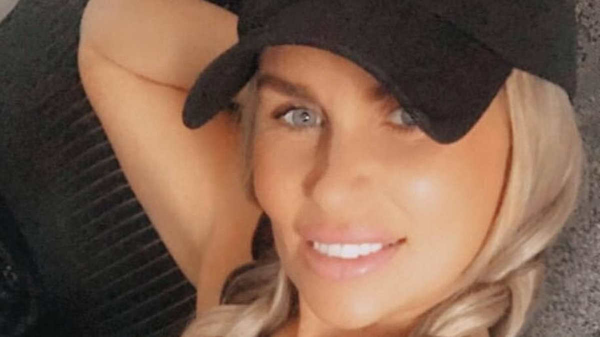 personal-trainer-41-feels-guilty-for-not-following-her-own-diet-and