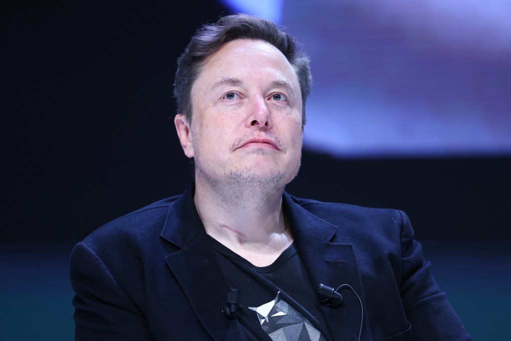 Elon Musk Celebrates AI-Generated Video of Kamala Harris on Social