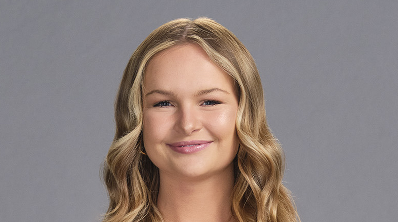 Meet Mackenzie: The Contestant on Claim To Fame With a Well-Known