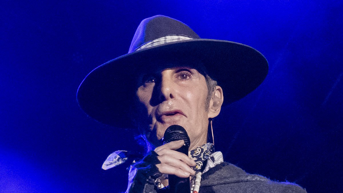 Perry Farrell, the lead singer of Jane’s Addiction, finally speaks up about the intense argument