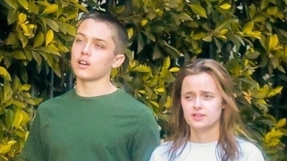 Brad Pitt and Angelina Jolie’s 16 year old twins, Knox and Vivienne