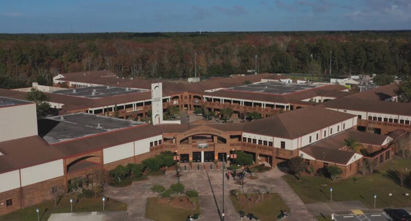 Student arrested after threatening to carry out school shooting at Mandarin High, DCPS says