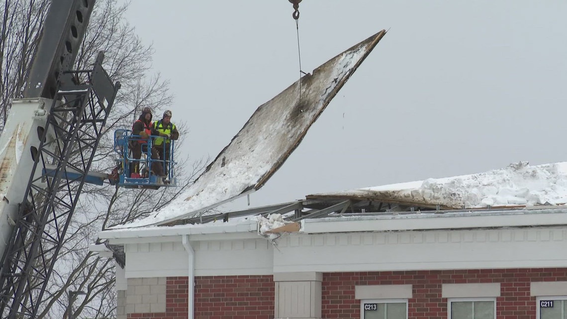 Ashtabula Lakeside High School students adjust to new temporary spaces