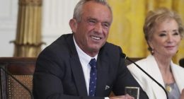 'Dangerous: Health experts shocked by RFK Jr's COVID-19 vaccine call