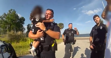 'He can't breathe': Video captures Florida officers saving child choking on tomato