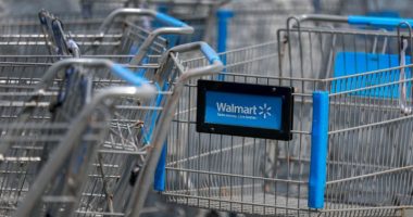 'Not a good sign': Tampa Walmart customers react to possible price increases from tariffs