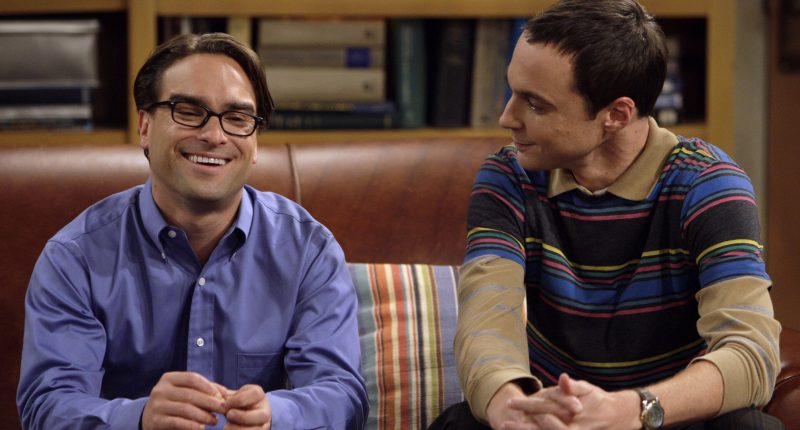 17 Times Johnny Galecki Broke Other Actors On Set
