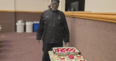 69-year-old graduates from DACC after years in Chicago prison
