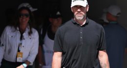 Aaron Rodgers-Pittsburgh country club rumor shut down as Steelers flirtation lingers